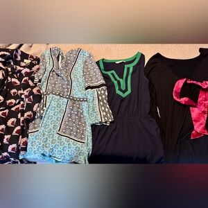 Lot of 4 medium women’s clothes